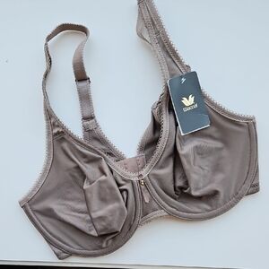 NWT Wacoal Women's Taupe Bra